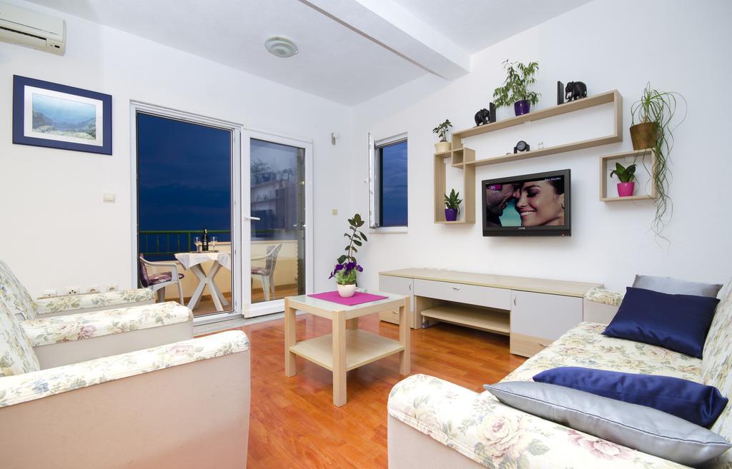 Vila Dunja Makarska Exterior foto