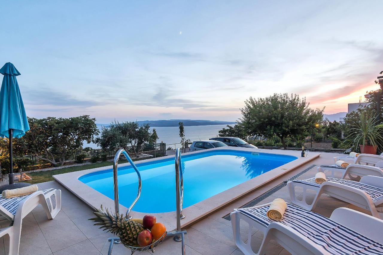 Vila Dunja Makarska Exterior foto