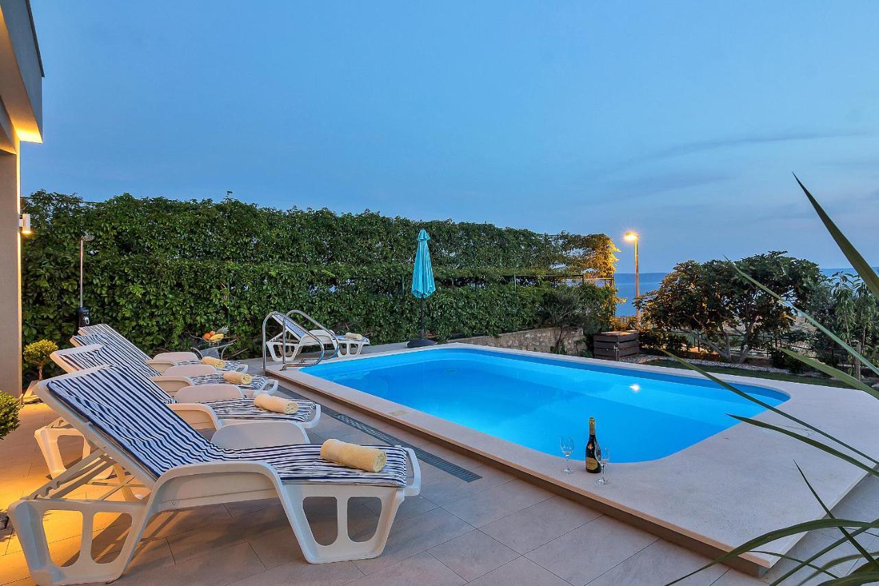 Vila Dunja Makarska Exterior foto